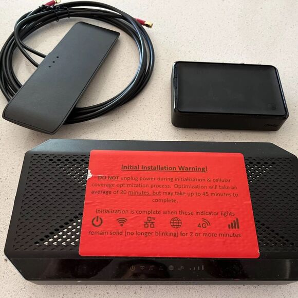 COMCAST BUSINESS CP2 ROUTER Model: Connection Pro SSAO36A - Picture 1 of 9